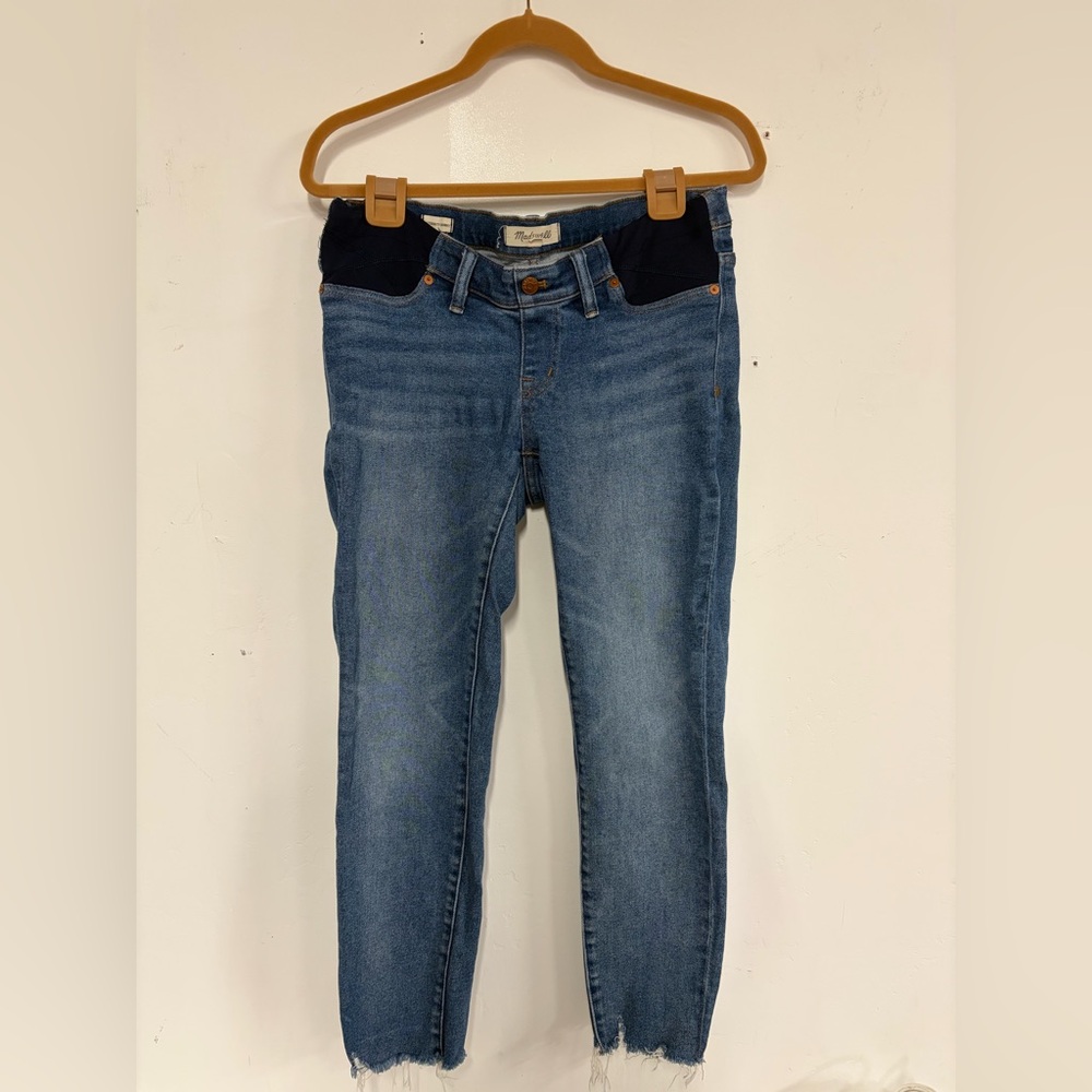 Maternity Side-Panel Skinny Jeans - Picture 6 of 9